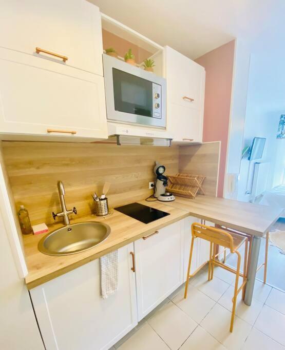 Lakaz Creole - Caen Centre Apartment Exterior photo