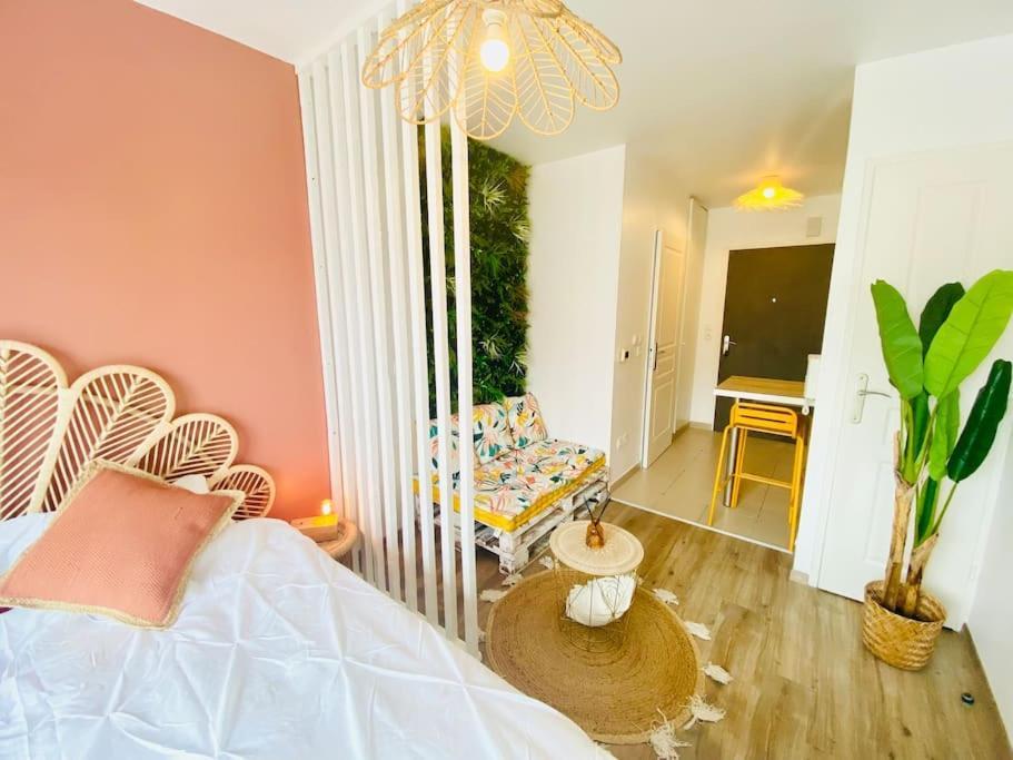 Lakaz Creole - Caen Centre Apartment Exterior photo